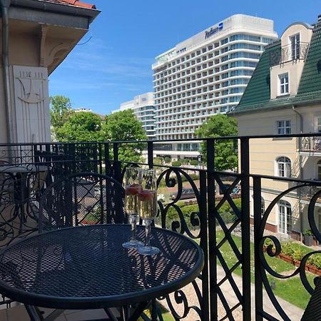 Apartament- Blisko Morza- W Trzech Koronach Z Prv Miejscem Parkingowym W Cenie! 슈비노우이스쳬 외부 사진