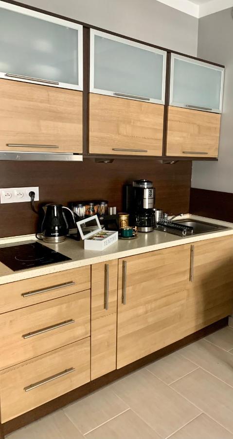Apartament- Blisko Morza- W Trzech Koronach Z Prv Miejscem Parkingowym W Cenie! 슈비노우이스쳬 외부 사진
